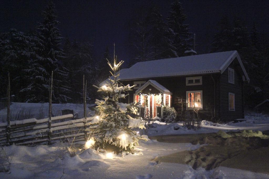 Rustika Strandstugor Utanfoer Raettvik Экстерьер фото